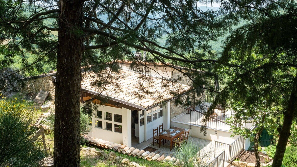 Marina di San Vito Villa | Wonderful private villa for 5 guests with WIFI, terrace and pets allowed
