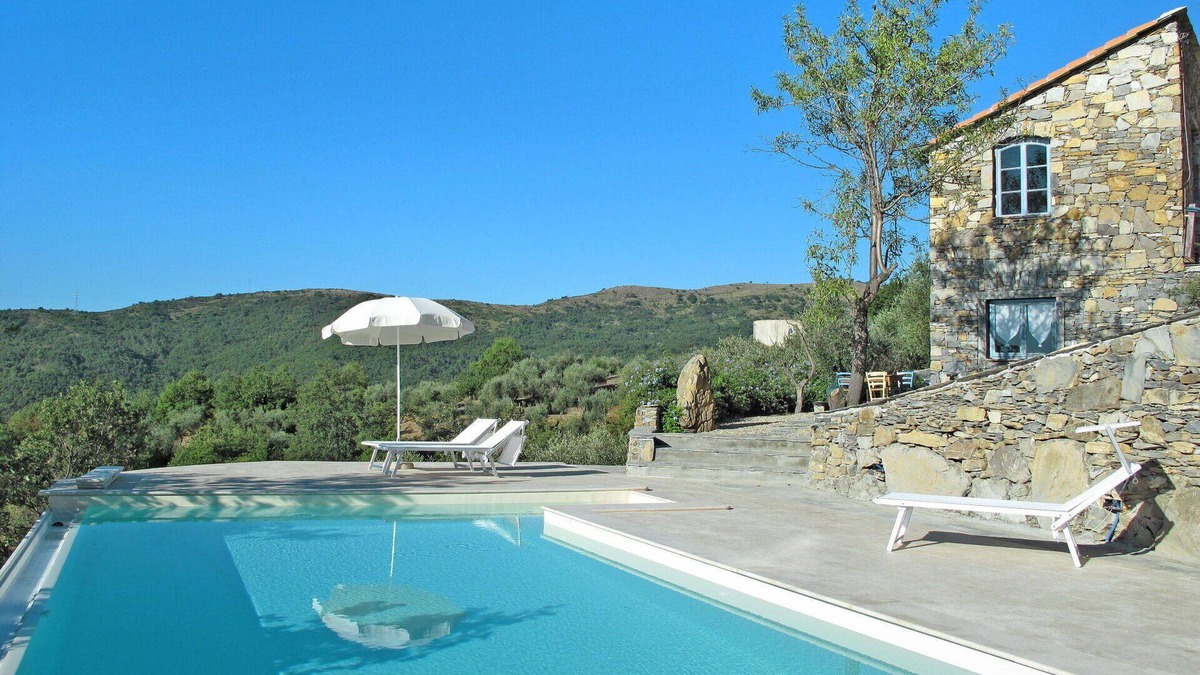 Pietrabruna House | Wonderful private villa for 5 guests with WIFI, private pool, TV and patio