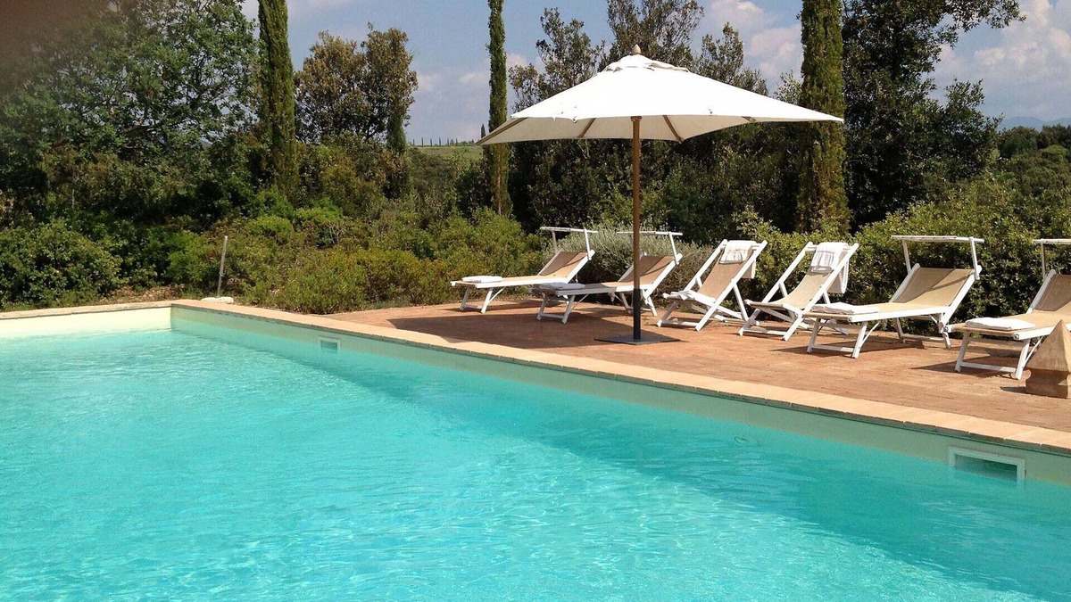 Camigliano Villa | Wonderful private villa for 16 guests with WIFI, A/C, private pool, TV and panoramic view
