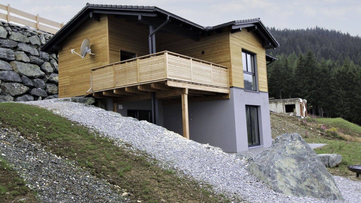 Wolfsberg House | Wonderful private villa for 6 guests with WIFI, TV and terrace