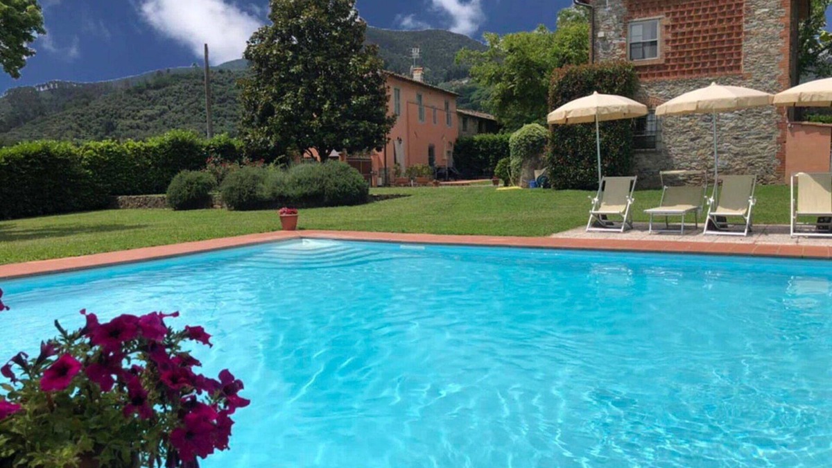 Castelvecchio Villa | Wonderful private villa for 6 guests with A/C, private pool, WIFI, TV, terrace and pets allowed
