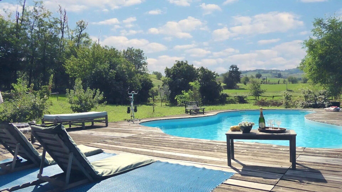 Agazzano Villa | Wonderful private villa for 10 guests with private pool, sauna, WIFI and veranda