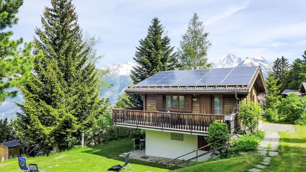 Buerchen House | Wonderful private villa for 6 people with TV, patio, pets allowed and panoramic view