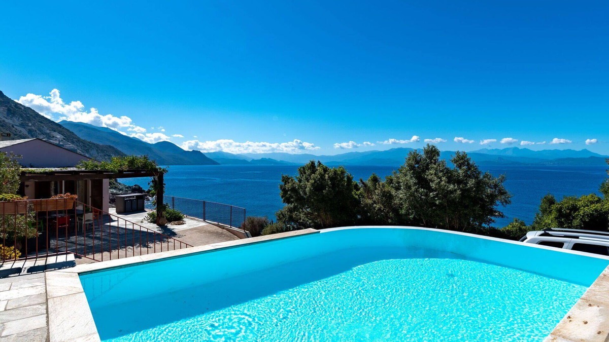 Canari House | Wonderful private villa for 6 guests with WIFI, private pool, A/C, TV, patio and pets allowed
