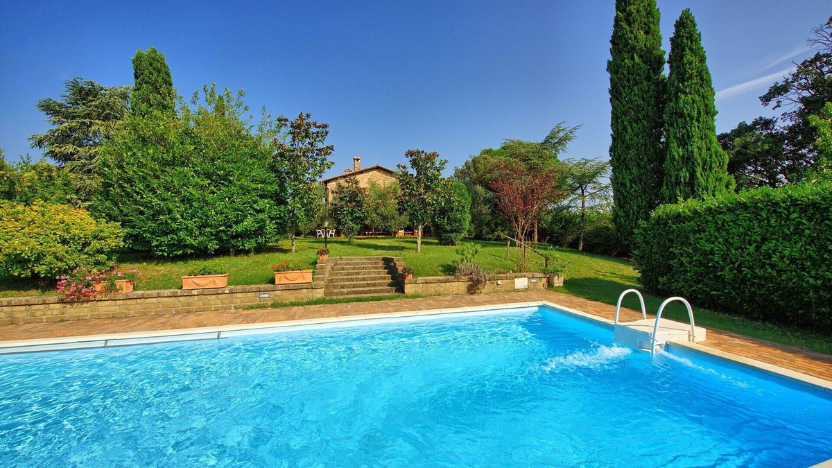 Cetona Villa | Wonderful private villa for 7 guests with private pool, A/C, TV and panoramic view