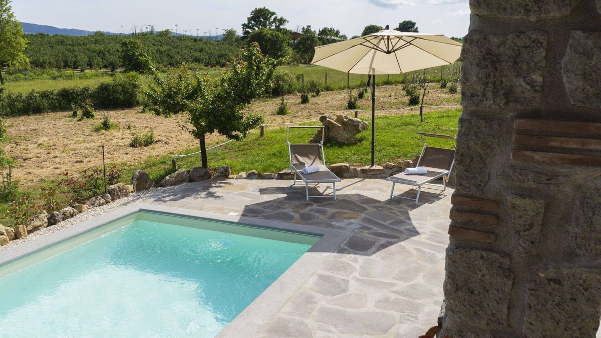 Sutri House | Wonderful private villa for 4 people with A/C, WIFI, private pool, TV, terrace and panoramic view