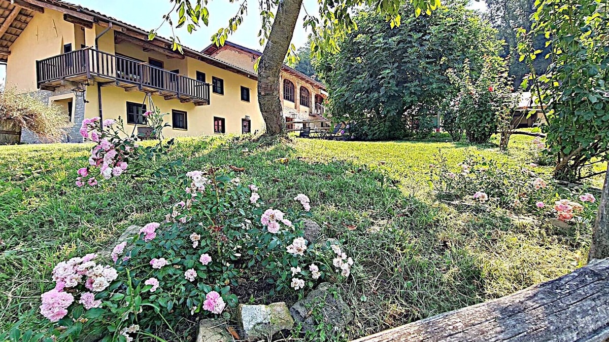 Somano House | Wonderful property in a fantastic location. Family-friendly. Il Roseto I