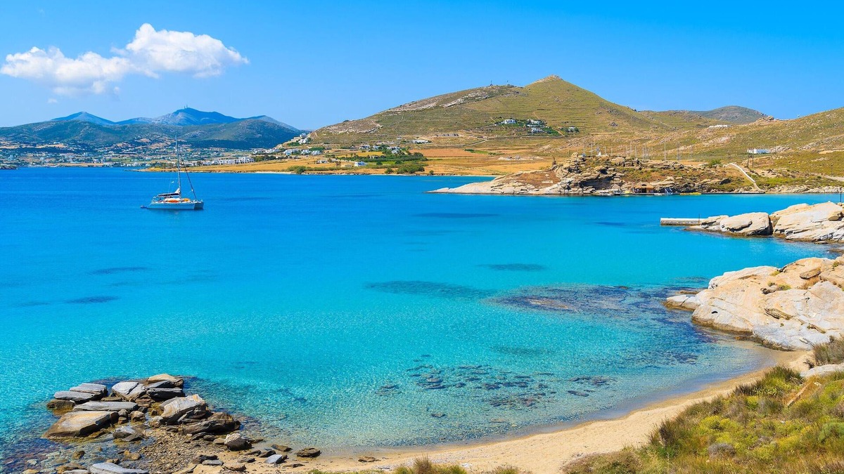 Kamares Villa | Wonderful Sifnos Villa | Villa Majesty | Private Pool with Jets | Beautifully Furnished Veranda | Sea Views | 2 Bedrooms | Kamares