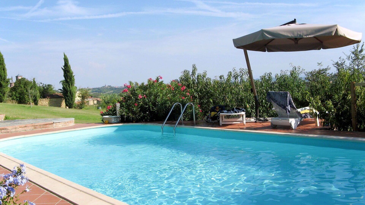 Grazzano Badoglio House | Wonderful villa for 4 people with WIFI, A/C, pool, TV and terrace