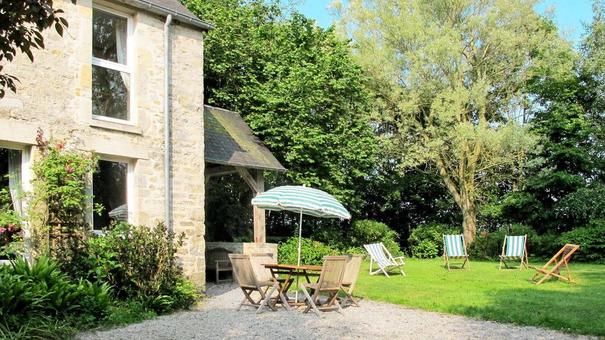 Sainte-Marie-du-Mont Villa | Wonderful villa for 4 people with WIFI, TV, terrace and pets allowed