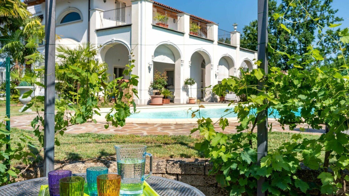 Montafia Villa | Wonderful villa for 7 people with pool, A/C, WIFI, TV, terrace and parking