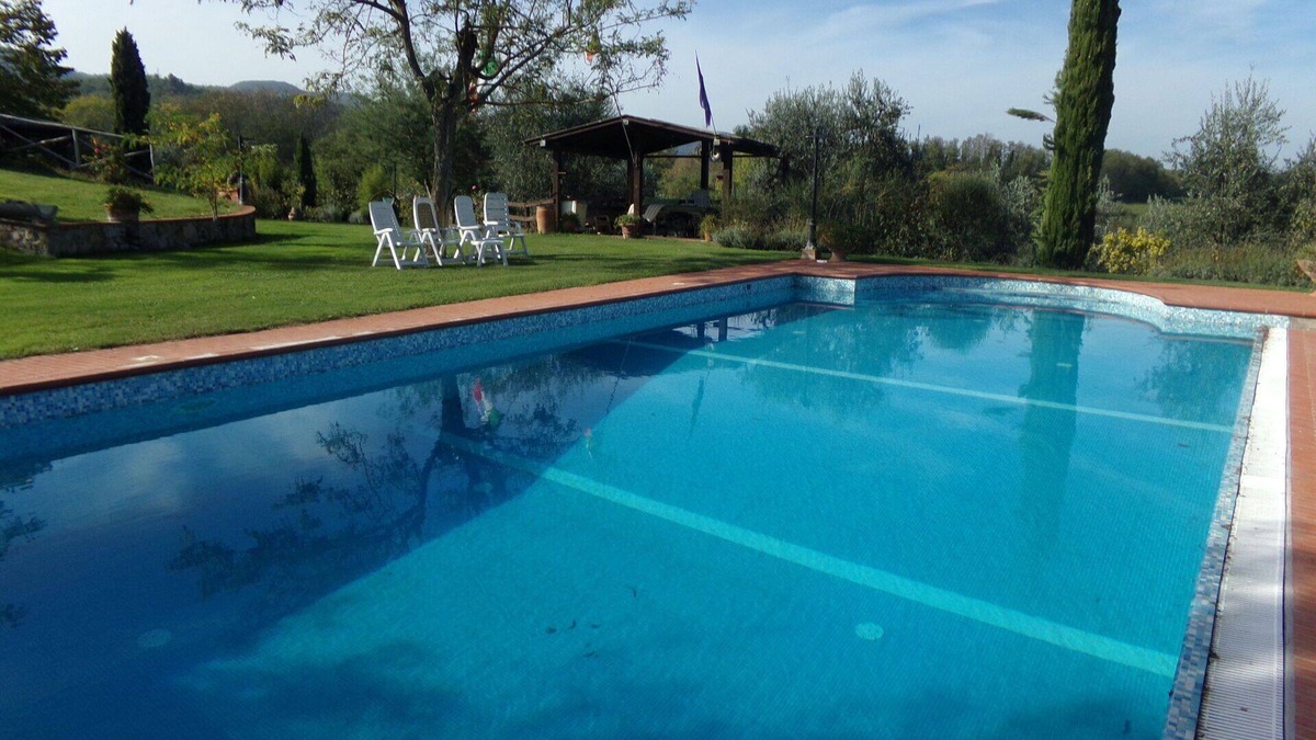 Cavriglia House | Wonderful villa for 6 guests with A/C, private pool, WIFI, TV, patio and pets allowed