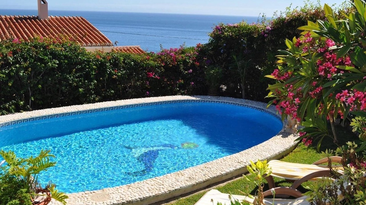 Chimenea Villa | 'Wonderful Villa Princessa' with Sea & Mountain View, Pool and Wi-Fi