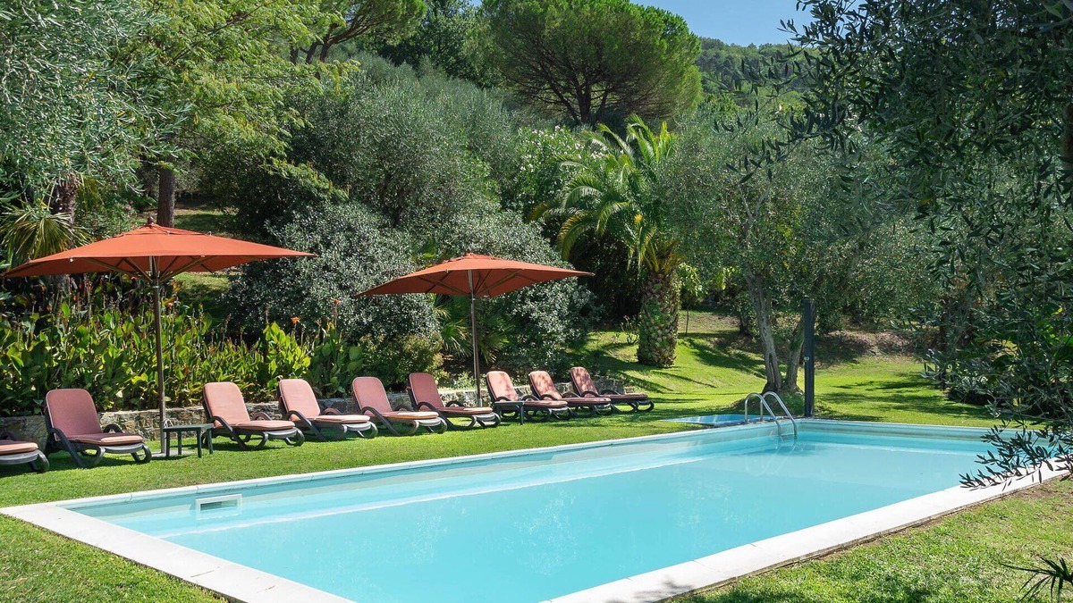 Lucca Villa | Wonderful villa with WIFI, private pool, A/C, TV, terrace and panoramic view, close to Lucca