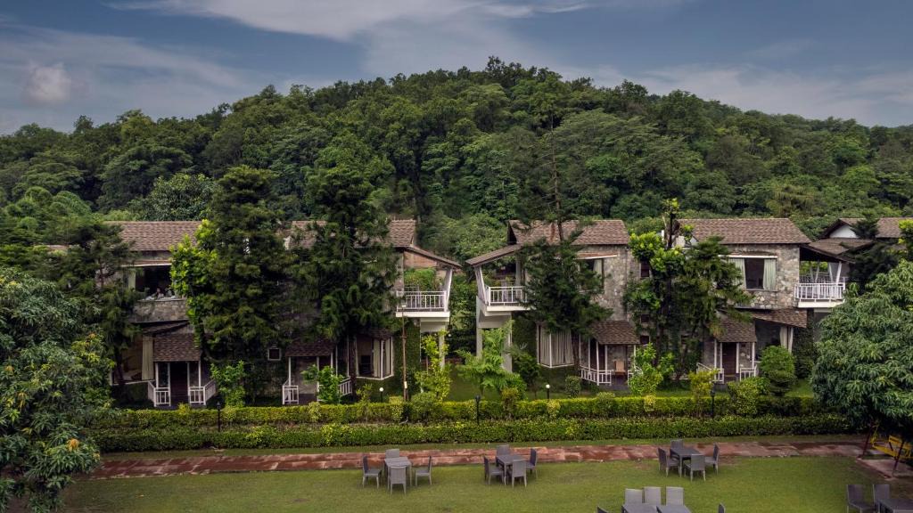 Dhikuli Resort | Wood castle Spa & Resort