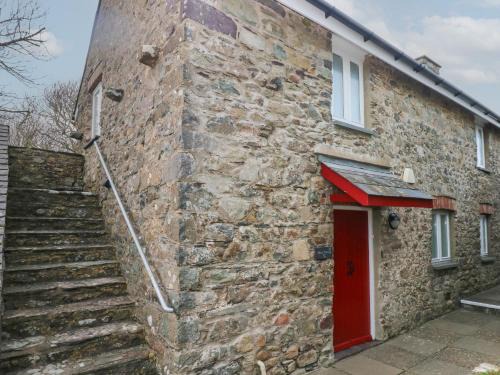 Solva House | Wood Cottage