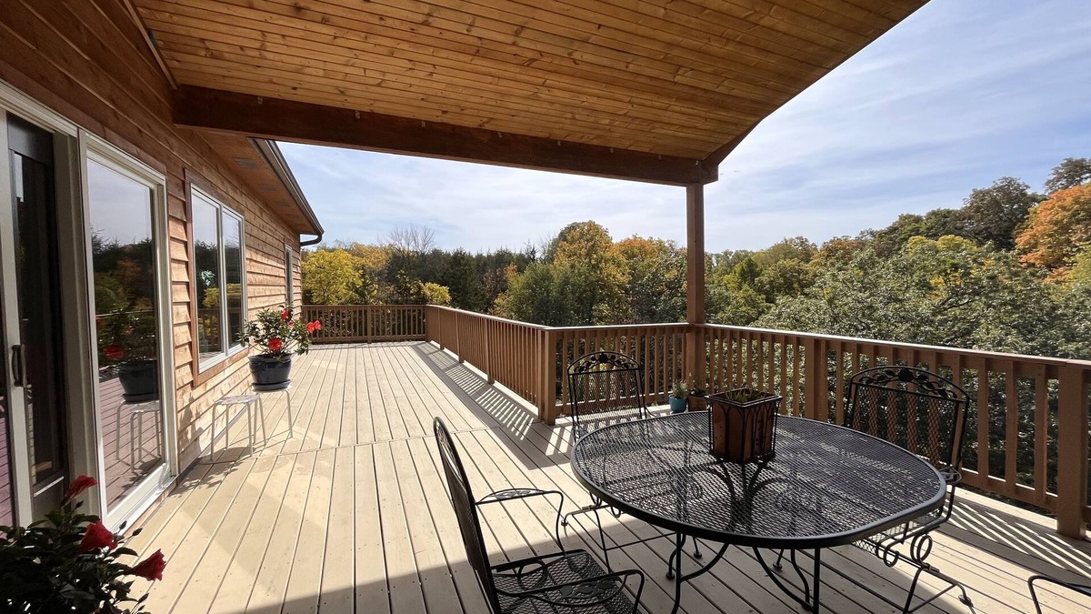 Winterset Cabin | Wooded cottage on 10 Acres to explore and entertain