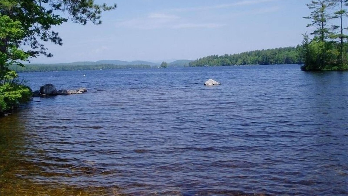 Bridgton Cottage | Wooded Highland Lake Waterfront Cabin - Great Beach and Dock