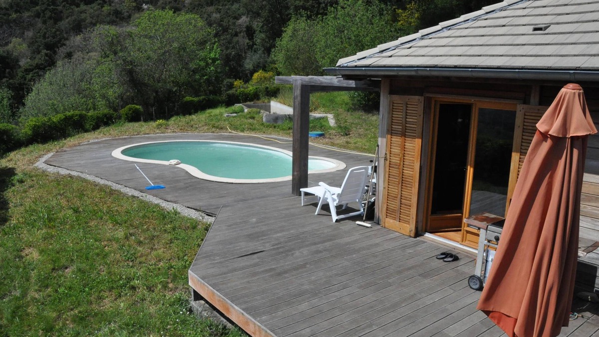 Santa-Maria-Poggio House | Wooden detached house with stunning views of the sea: ideal resort