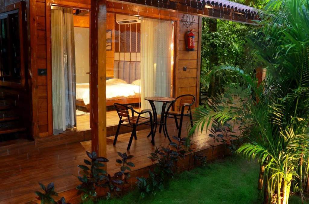 Tindivanam Resort | Wooden ECR Sea Resort