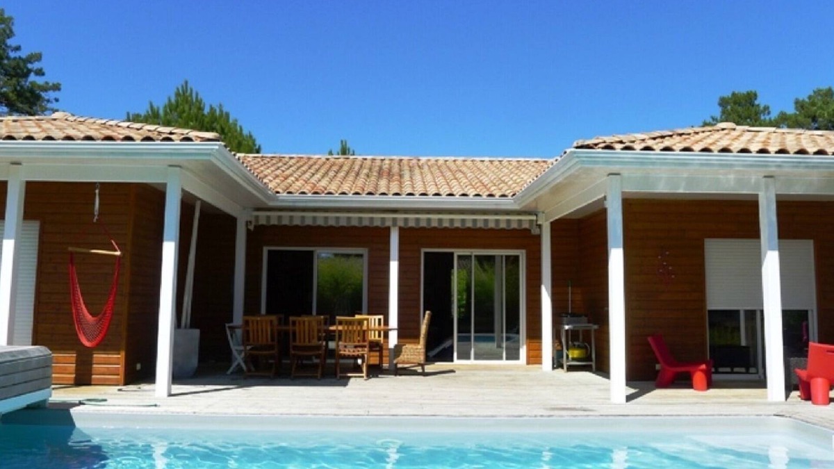 L'Herbe Villa | Wooden villa with swimming pool, Cap Ferret, 8 people