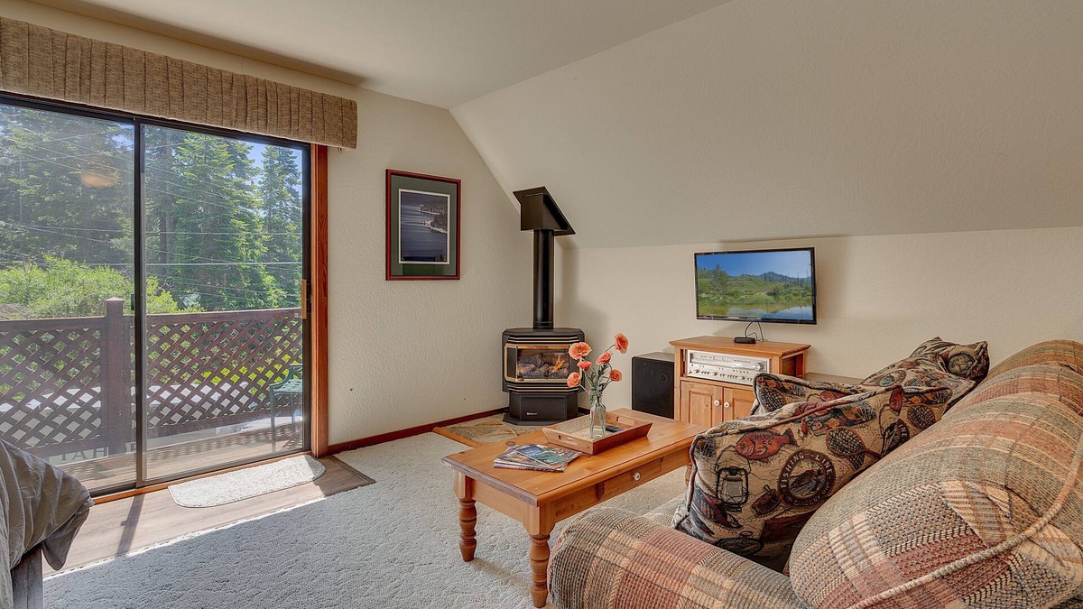 Tahoe Woods Apartment | Woodland Hideaway: Studio, 1 BA in Tahoe City, Sleeps 4