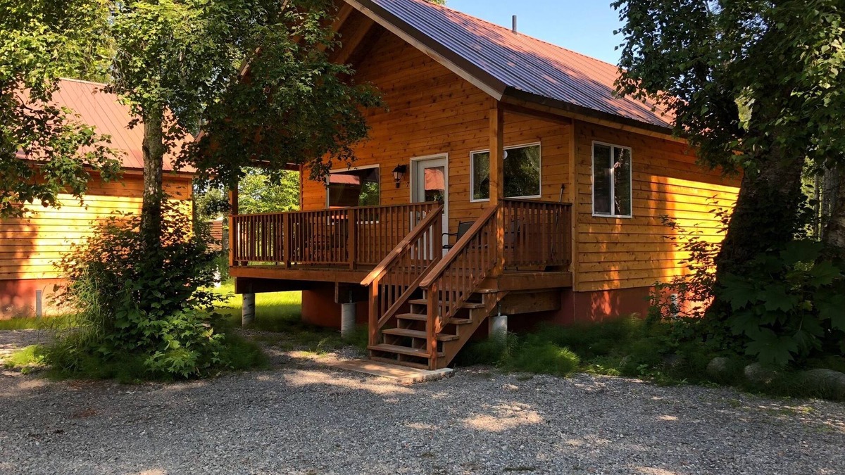 Talkeetna Cabin | Woodland View Backwoods Cabins at Susitna Lodge