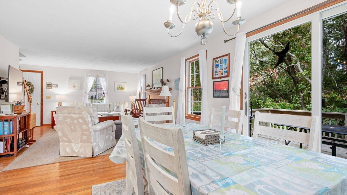 South Harwich House | Woods Edge: Walk to Red River Beach, Pet Friendly