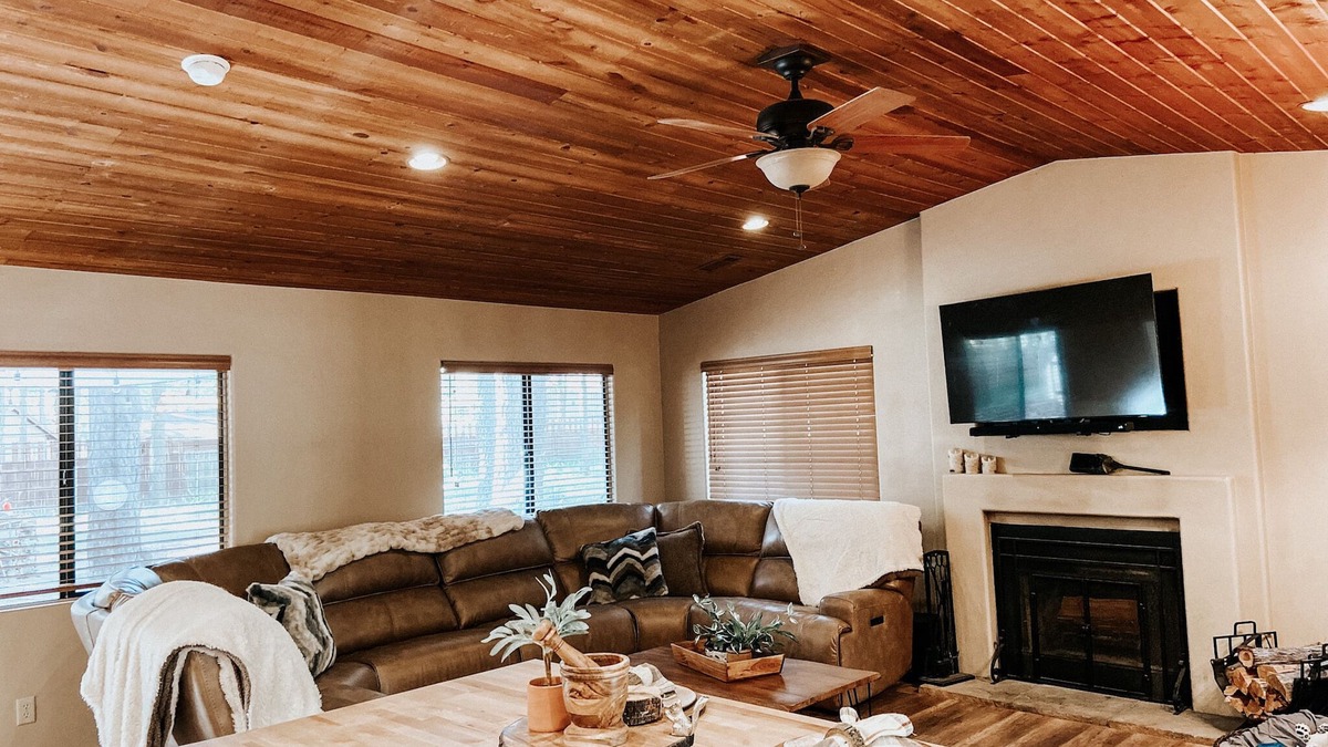 Williams House | Woodside Lodge in Parks (Flagstaff and Williams area)