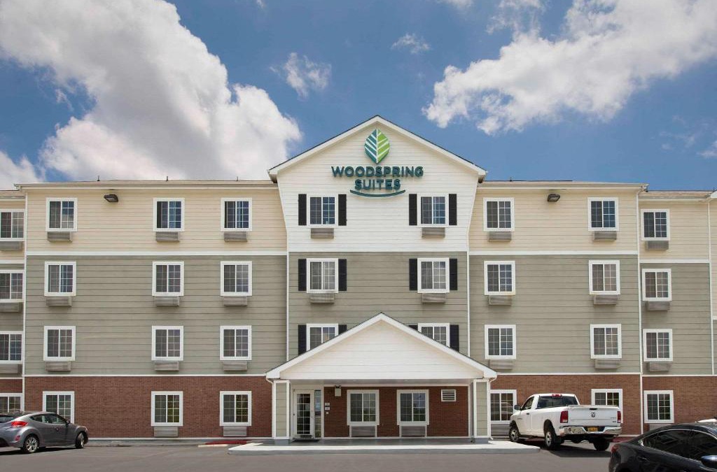 Live Oak Hotel | WoodSpring Suites San Antonio North Live Oak I-35