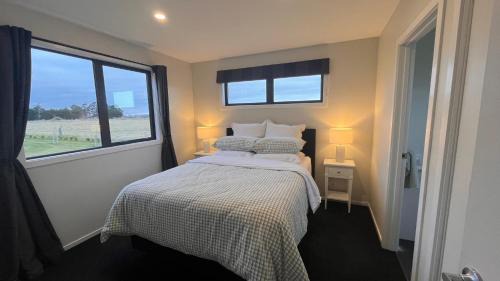 Oxford House | Woodstock Escape to the Country