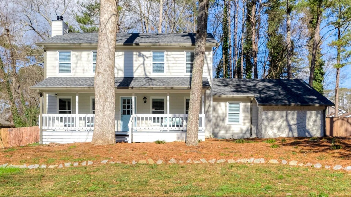 Woodstock House | Woodstock - Whole Home - Extended Stay