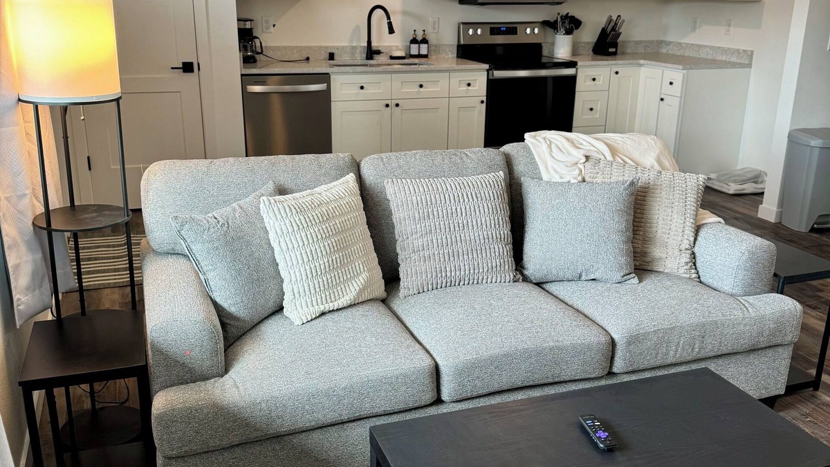 Meadow Lakes Apartment | Work From Home