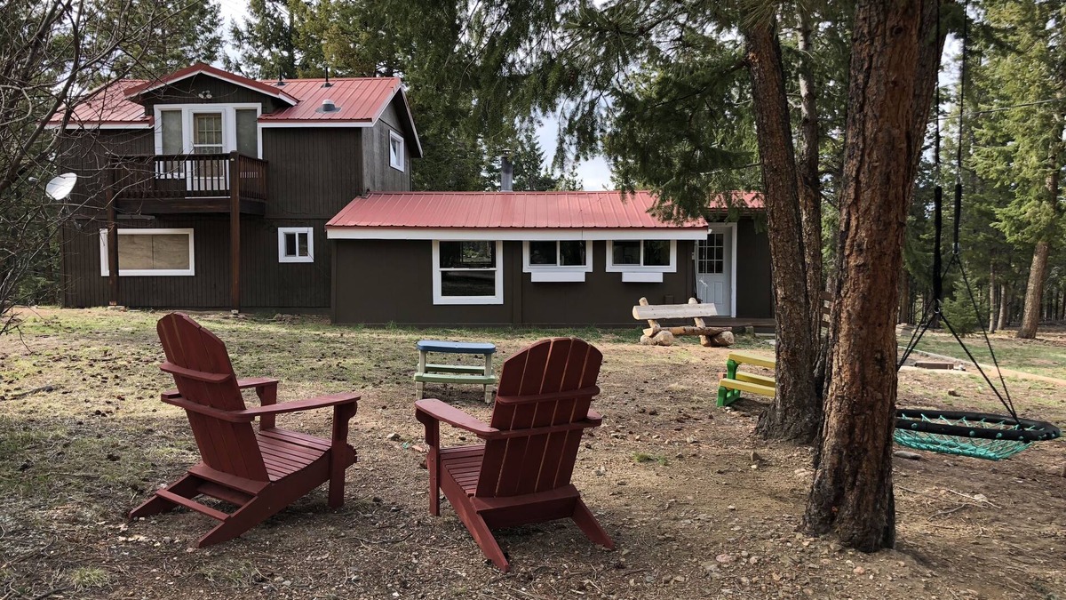 Grant House | Work Remote : Adventure : Family Cabin on CO Trail