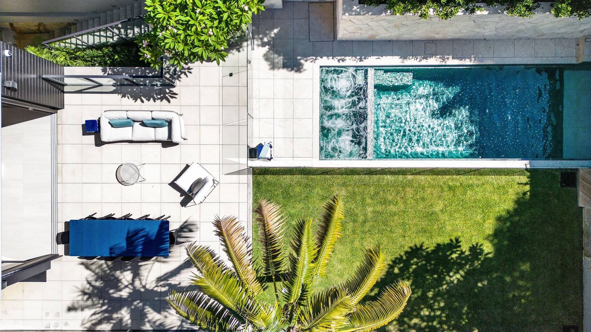 Tamarama House | World class in Tamarama Beach with expansive views