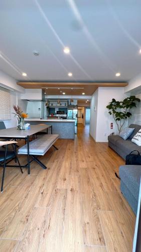 Kameido Apartment | World House Kameido -Direct to Akihabara&Shinjuku, near Asakusa &Skytree, 30 mins to Disney by train