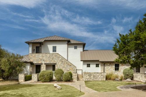 Ingram Resort | WorldMark Hunt – Stablewood Springs Resort