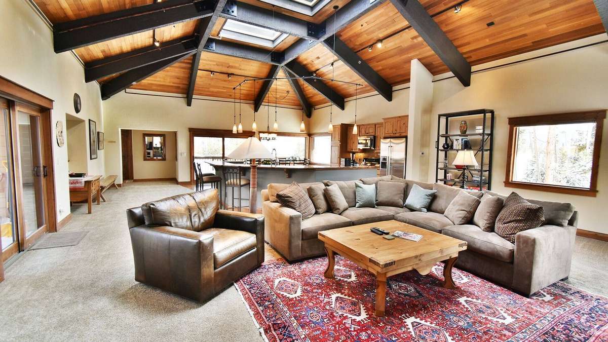 Frisco House | WOW Luxury Unit. Easy Drive to 6 Ski Areas. Garage, Elevator. Near Dining