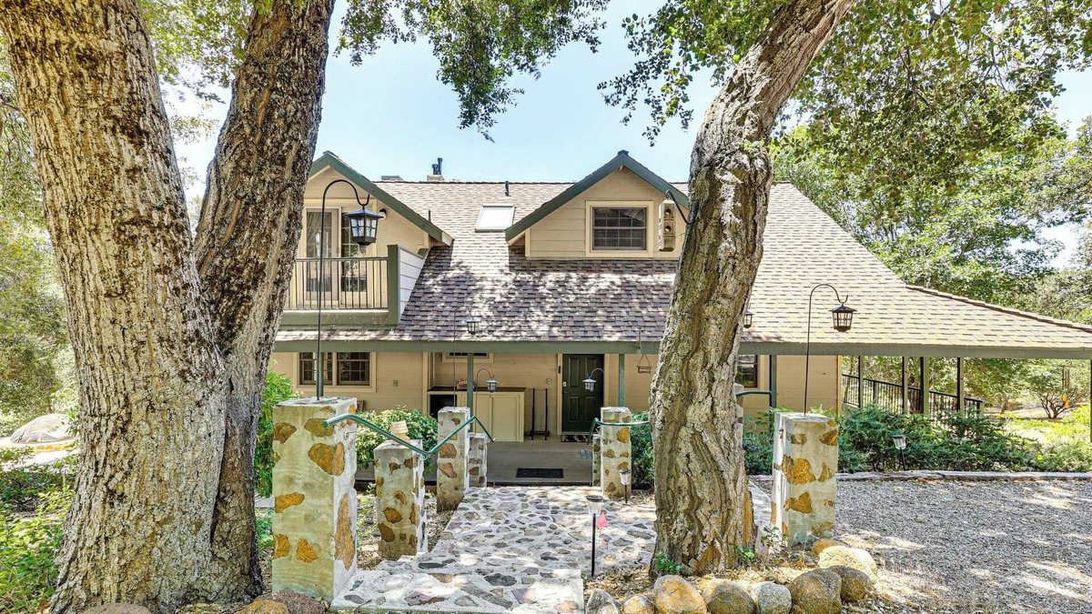 Julian Cabin | Wraparound Deck, Game Room - Cuyamaca Mtns Cabin!