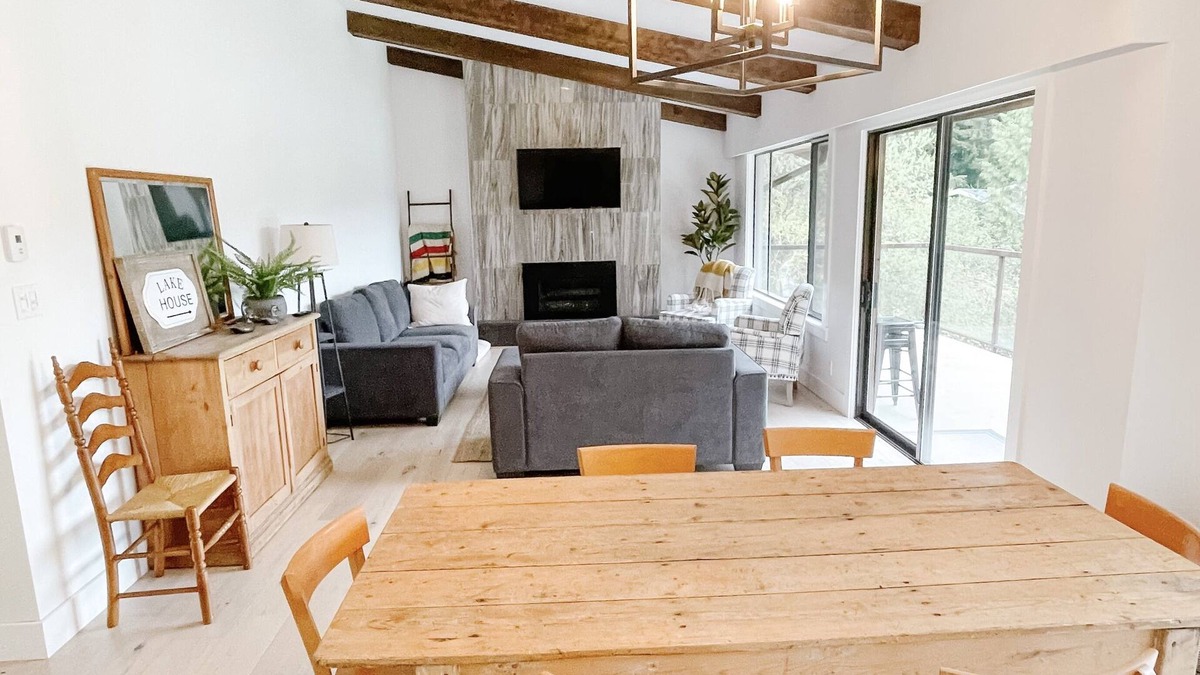 Shawnigan Lake House | Wyldewood Lake House