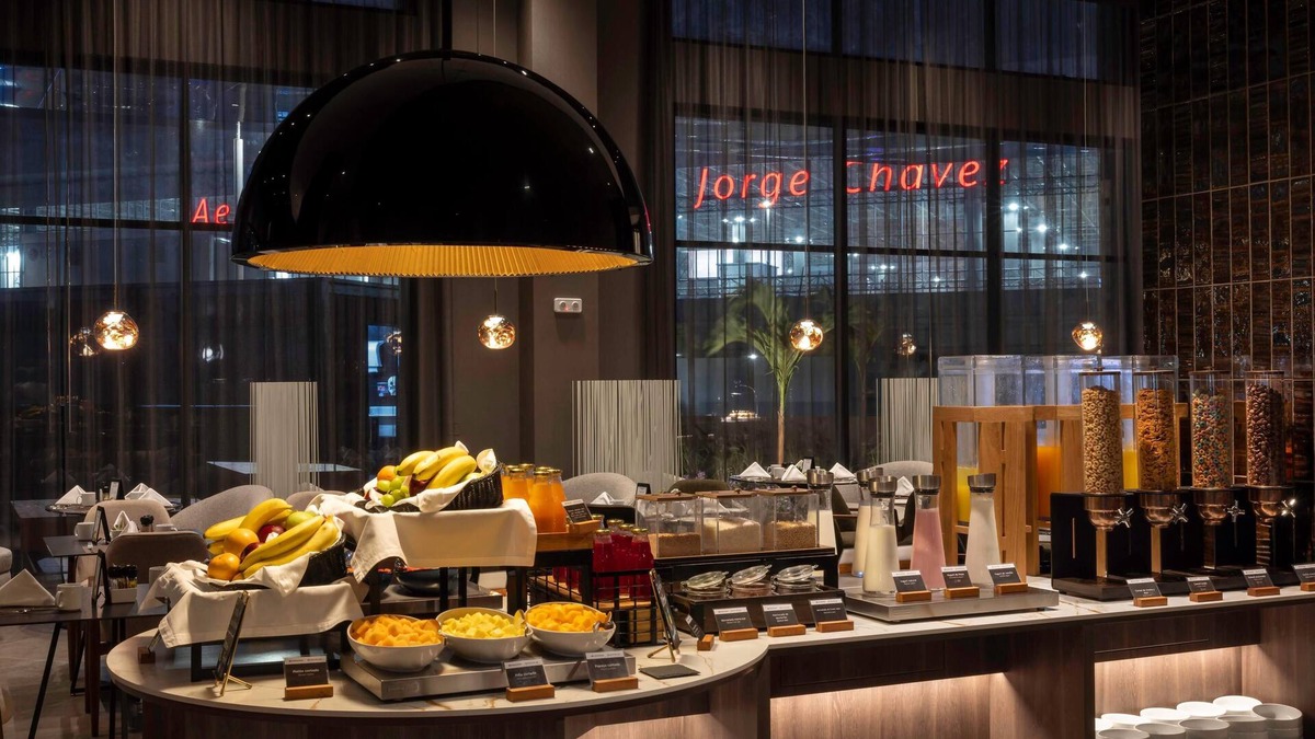Callao Hotel | Wyndham Grand Costa Del Sol Lima Airport