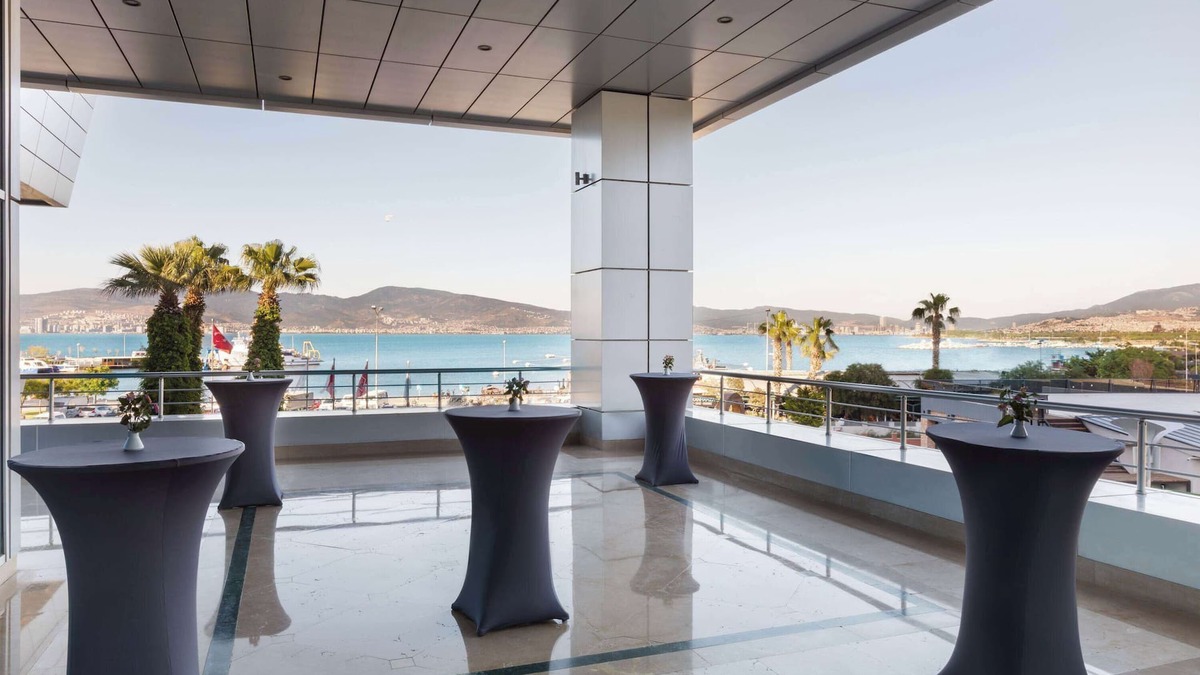 Balcova Hotel | Wyndham Grand Izmir Ozdilek Thermal & Spa