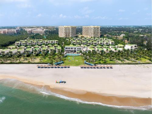 Dien Duong Resort | Wyndham Hoi An Royal Beachfront Resort & Villas