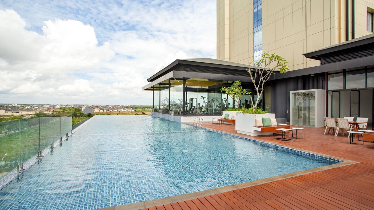 Palembang Hotel | Wyndham Opi Hotel Palembang