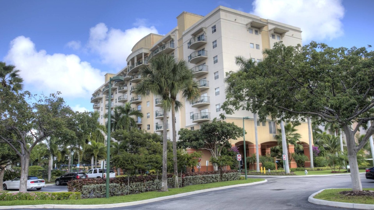 Survey Creek Condo | Wyndham Palm Aire Resort condo(2 bedroom 2 bath)