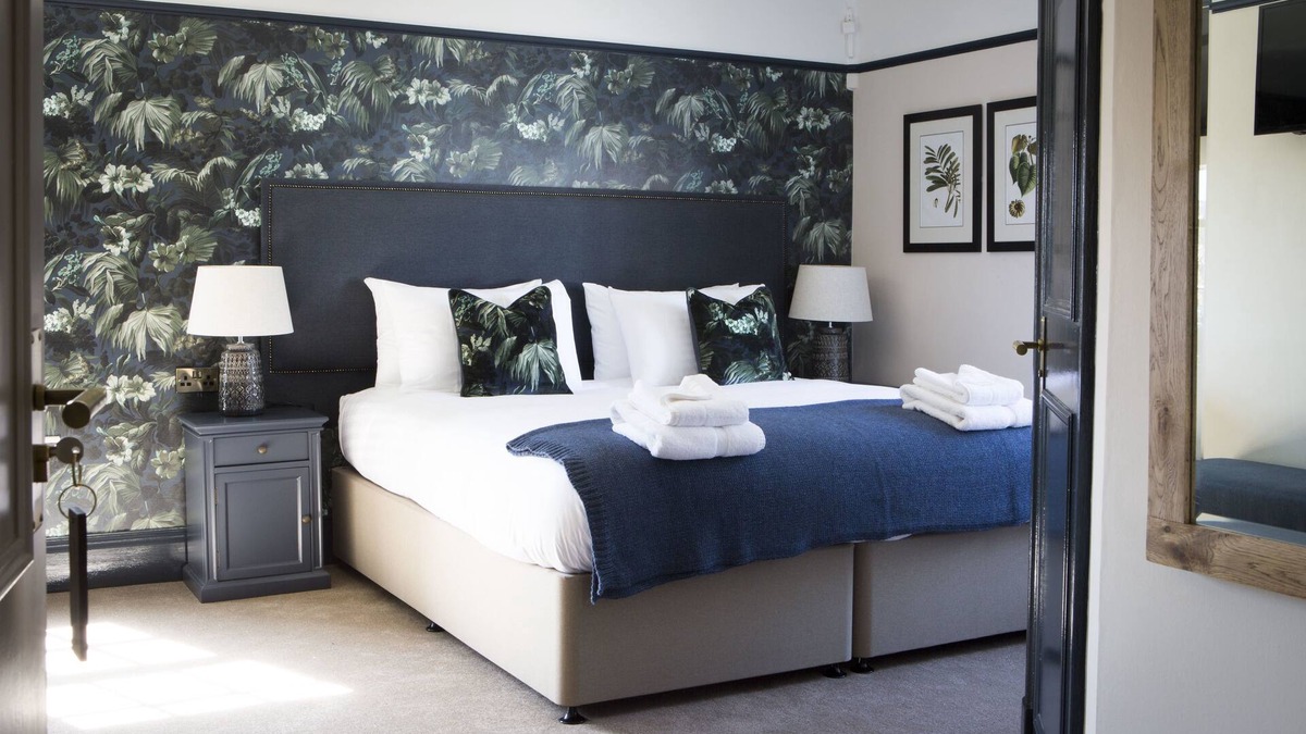 Ruabon Hotel | Wynnstay Arms