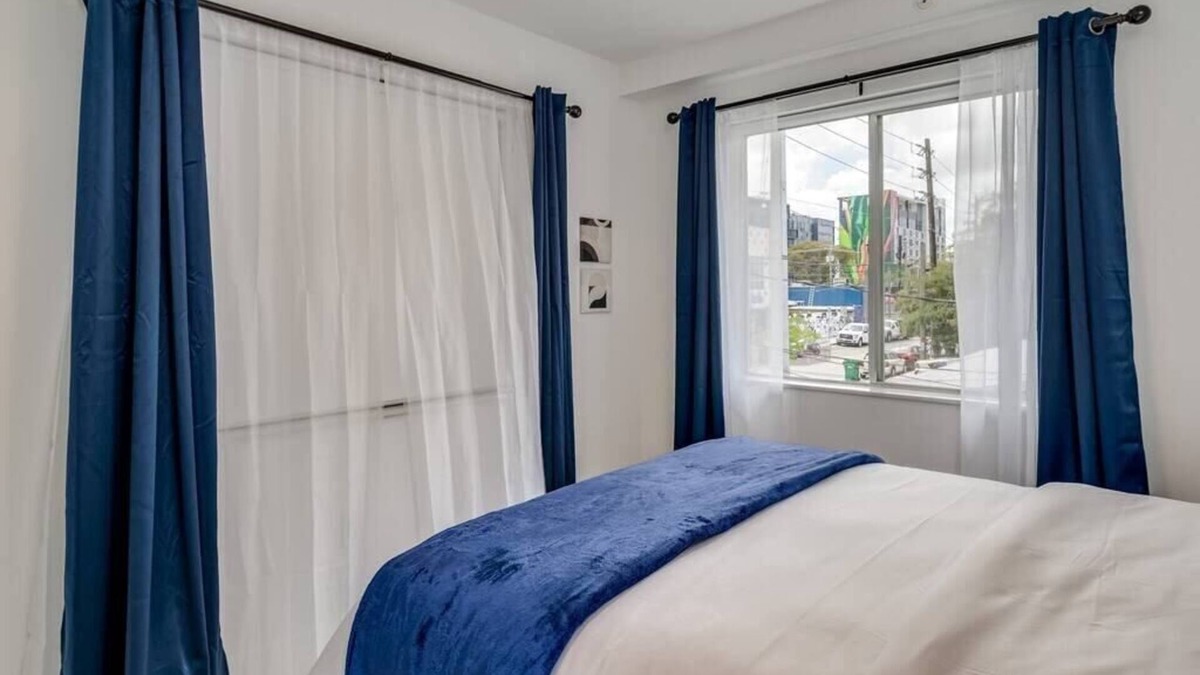 Wynwood Art District Apartment | Wynwood Charm 3, Live the art.1 Free Gated Parking