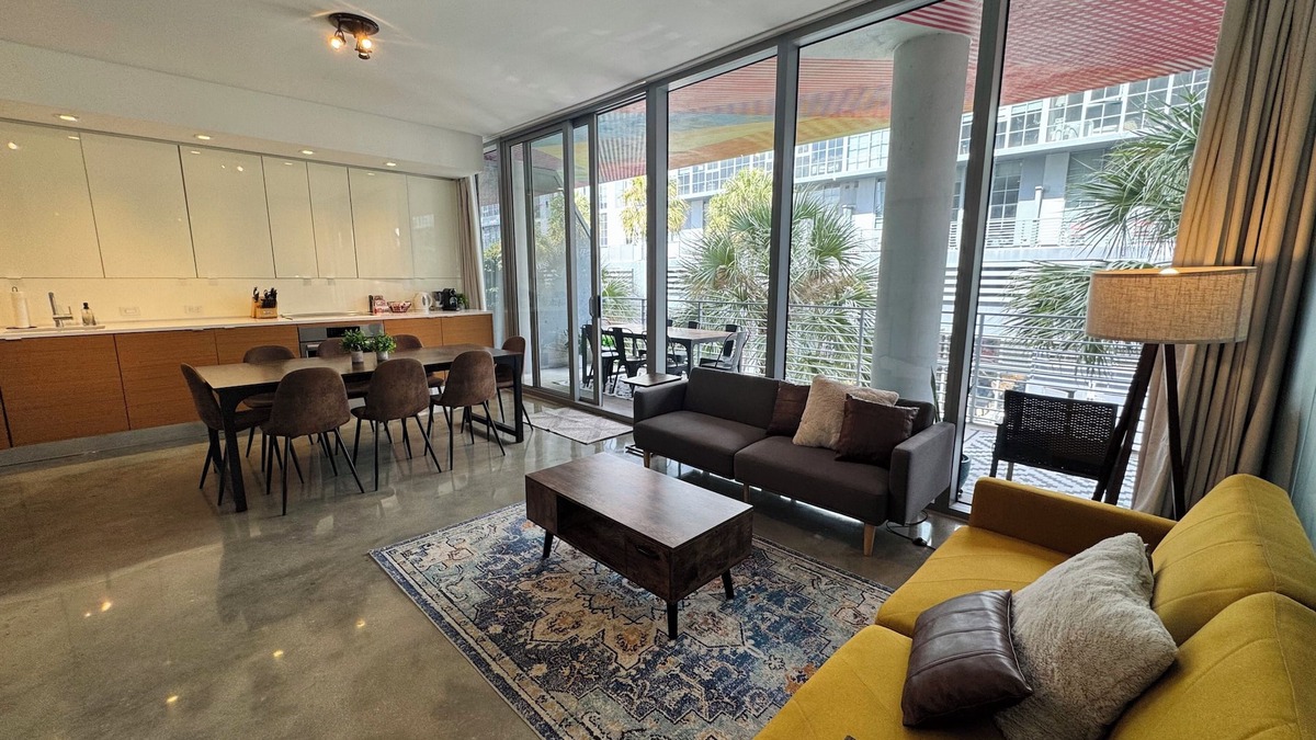 Wynwood Art District Apartment | Wynwood luxury entire loft with amazing view and free parking!