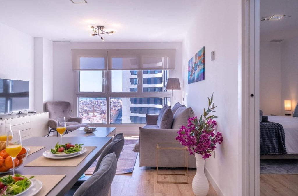 Palma-Palmilla Apartment | XPCE URBAN 15 MALAGA SKYLINE - Parking Free