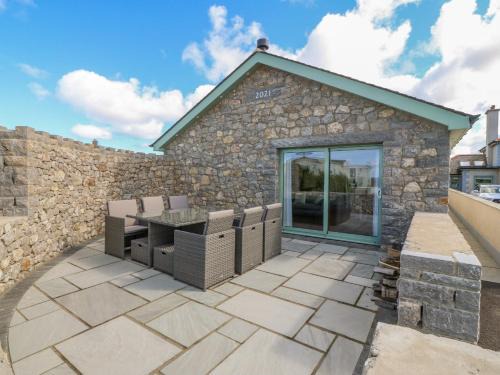 Rhosybol House | Y Bwthyn